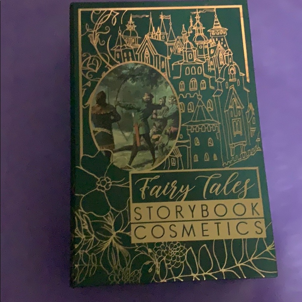 Brand new eyeshadow pallette